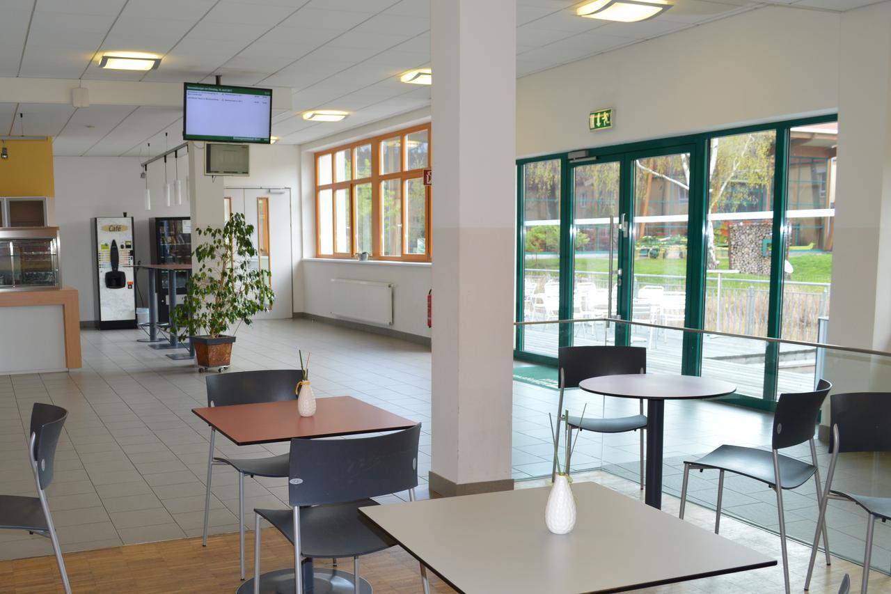 Gaestehaus Der Lk-Technik Mold ภายนอก รูปภาพ