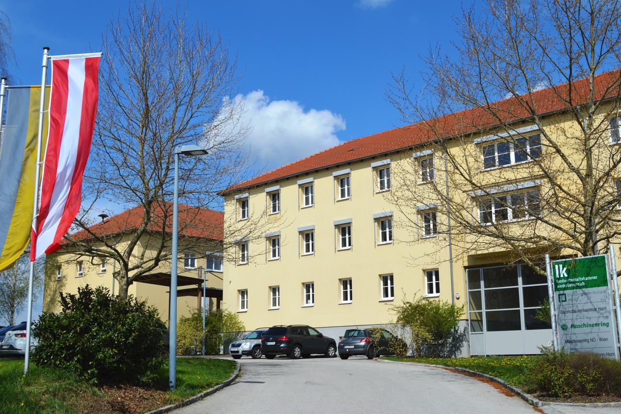 Gaestehaus Der Lk-Technik Mold ภายนอก รูปภาพ
